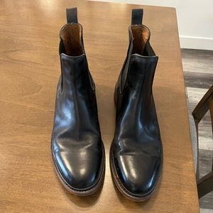 Frye - Black Leather Chelsea Boots